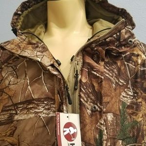 Licensed Realtree Large Camo Jacket with Hoodie L